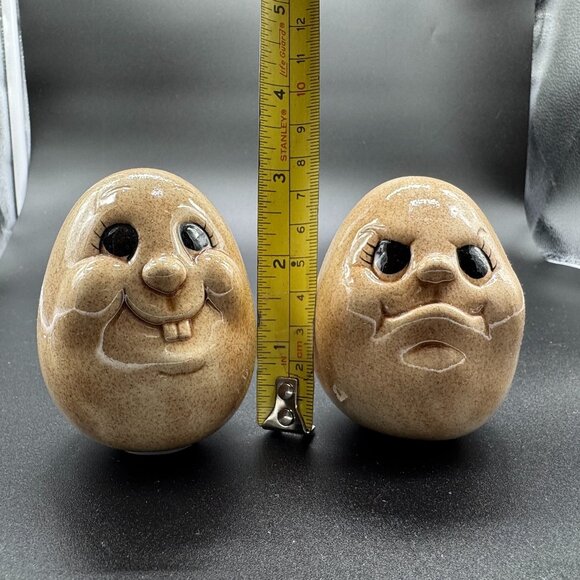 Vintage Ceramic Anthropomorphic Potatoes Salt and Pepper Shakers Kitsch - Picture 6 of 6